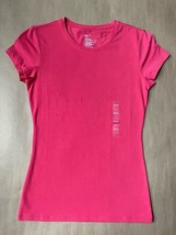 GAP Women T-SHIRT Size: XS (EXTRA SMALL) New SHIP FREE Hot Pink Barbie - $39.99
