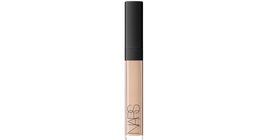 NARS Radiant Creamy correttore illuminante colore PRALINE 6 ml - $56.28