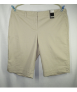 Women&#39;s Size 18, New York &amp; Co Beige Manhattan Chino Shorts, Pockets, NWT - £16.52 GBP