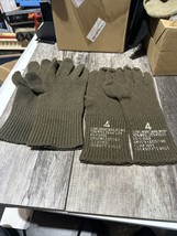 2 Pair VTG Vietnam Era US ARMY GI Olive Drab Wool Glove Liner Inserts Size 4 - $24.74