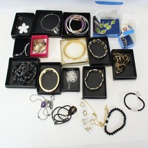 Avon Jewelry Lot of 20 NEW  Necklace Earrings Bracelet Ring Estate Sale - $53.89