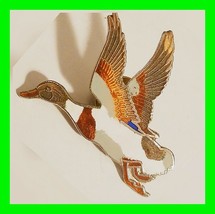 Vintage Silver Hand Painted Enamel Duck Pin ~ In Excellent Condition - £15.81 GBP