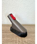 New Genuine OEM DYSON V7 V8 V10 V11 Quick Release Brush Attachment - €13,01 EUR