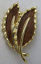Sarah Coventry Signed Gold Tone Wood Leaves Pin Brooch 2" - $11.40