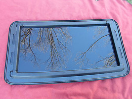 2004 Lexus GS300 Oem Factory Year Specific Sunroof Glass Free Shipping! - $150.00