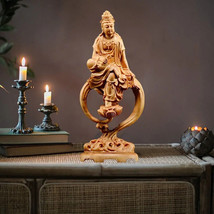 Wooden Guanyin Buddha Bodhisattva Statue Hand-Carved Buddhist Figurine - £31.10 GBP