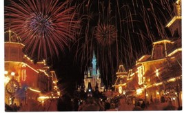 Florida Postcard Walt Disney Magic Kingdom Fantasy In The Sky Fireworks - £2.31 GBP