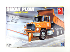 AMT Snow Plow Ford LNT-8000 1/25 Model Kit #38687 2008 NEW OPEN 100% - £36.59 GBP