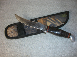 Old Vtg Collectible CASE Hunting Fighting Fixed Blade Knife With Camo Sheath - £100.42 GBP
