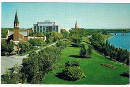 Saskatchewan Postcard Saskatoon Kiwanis Park Saskatchewan River - $2.05