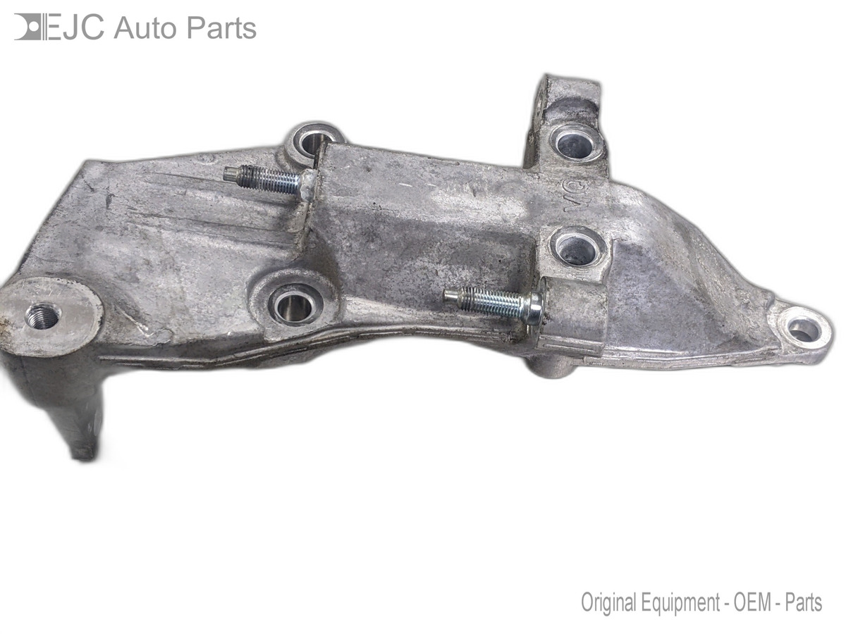 Motor Mount Bracket For 18-20 Nissan Murano  3.5  AWD - $49.45