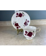 Queen Anne No.8626 Blood Red Roses Tea Cup And Saucer Set - $14.74