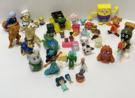 Junk Drawer Toy Lot of 40 Figures Miniatures Disney Paw Patrol Sponge Bob Others - £19.89 GBP