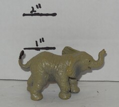 Pretend Play 1&quot; Elephant PVC figure Hard Plastic Cake Topper pachyderm #2 - $7.07 CAD