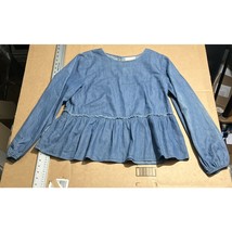 Universal Thread Shirt, Blue Denim Peasant Top Blouse Women&#39;s Medium, Boho Chic - $10.89