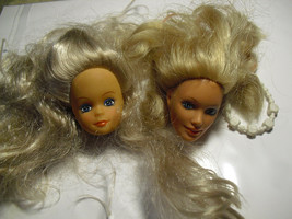 Lot of 2 Vintage Vinyl with Blonde Hair Girl Doll Heads 1 1/2&quot; Tall - £14.03 GBP