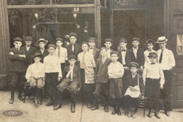 Youngstown Ohio Newsboys Newsies Sell Newspapers Vintage 1900s Photograph - £173.43 GBP