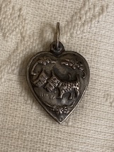 VINTAGE STERLING SILVER PUFFY HEART ♥️ 2 SCOTTY DIGS CHARM - £19.52 GBP