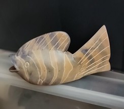 Hand Carved Fish Kenya Kisii Soapstone 7 Inch Peach Sand Color Decor - £10.16 GBP