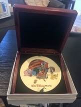 Walt Disney World 2000 Cast Holiday Celebration  5 Pin Set in Wooden Dis... - £12.45 GBP