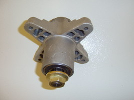 Spindle Assembly for MTD 618-0138, 918-0138, 618-0142, 618-0138A + More - £13.30 GBP
