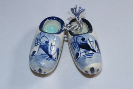 Miniature Porcelain Shoes- Approximately 1 Inch - £7.36 GBP