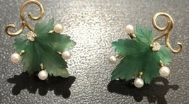Beautiful 14K Gold Carved Green Chalcedony Leaf Earrings, Diamonds, Pearls - £472.93 GBP