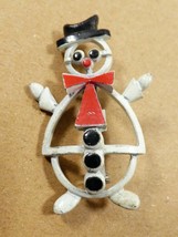 VIntage Metal &amp; Enamel Happy Snowmen pin Brooch - £15.69 GBP