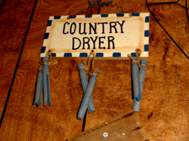 &quot;Country Dryer&#39; Wall Hanging With &#39;clothes Pins&#39; - blue/black - Laundry Rooim - £5.48 GBP