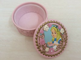 Tokyo Disney Resort Alice in Wonderland Box. Beautiful and RARE collection - £47.17 GBP