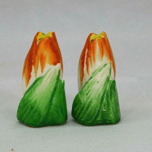 Vintage Small Ceramic Flowers Salt And Pepper Shakers Japan - £10.37 GBP