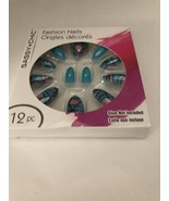 NEW Sassy+Chic Fashion Nails Blue And Pink Glue Not Included SHIPN24HR - $16.11 CAD