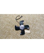 2002-2005 INFINITI G35 COOLING FAN BLADE WITH MOTOR K8048 - $53.09 CAD