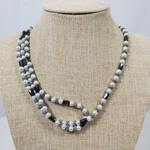 Vintage Magnetic Necklace Gray White Faux Pearls 32 Inch - $14.50
