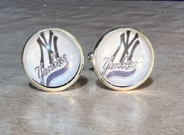 New York Yankees Baseball Cufflinks Men&#39;s Jewelry NWOT - £11.74 GBP
