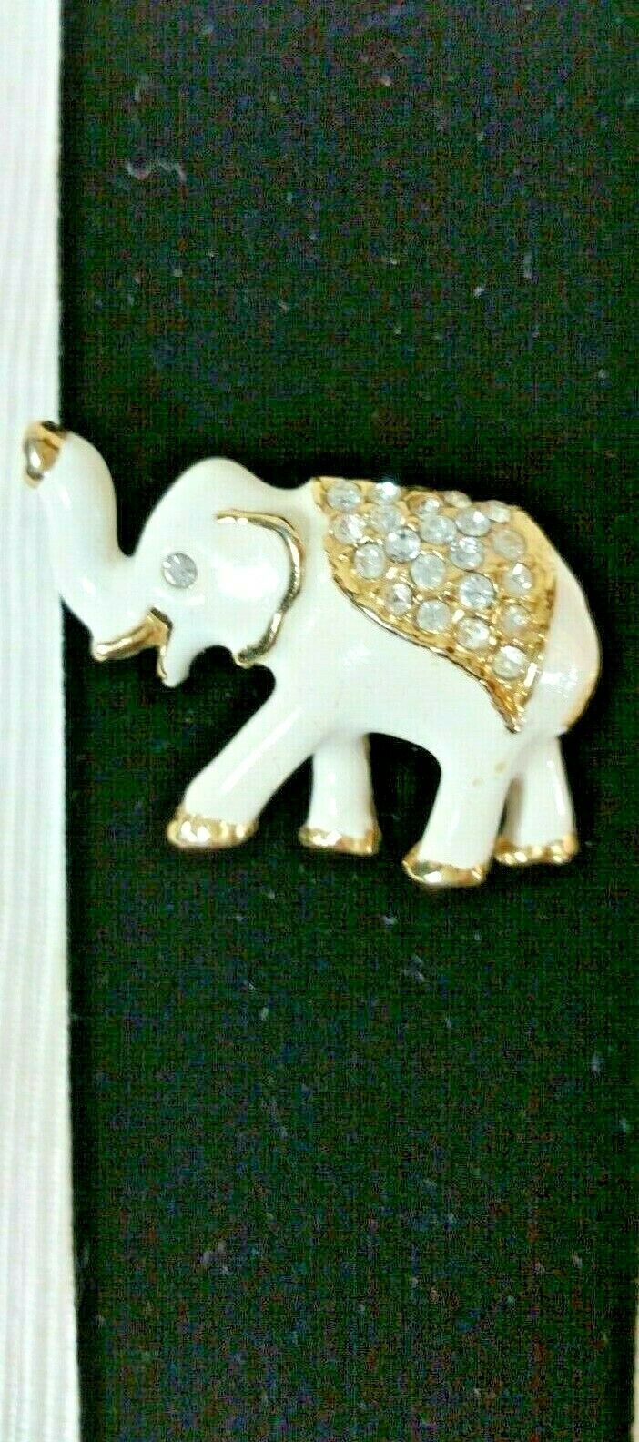 Unbranded Vintage Gold Tone Elephant White Enamel Rhinestone Figural Brooch Pin  Item image 3