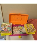 Large Lot Of Vintage Tyco QUINTS Dolls With Accessories And Clothing ETC... - $160.58 CAD