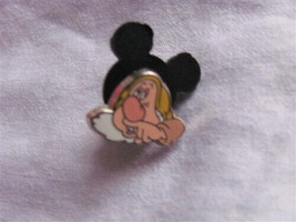 Disney Trading Pins 49138     DS - Snow White - 4 Mini Pin Set #2 - Sneezy Only - £11.24 GBP