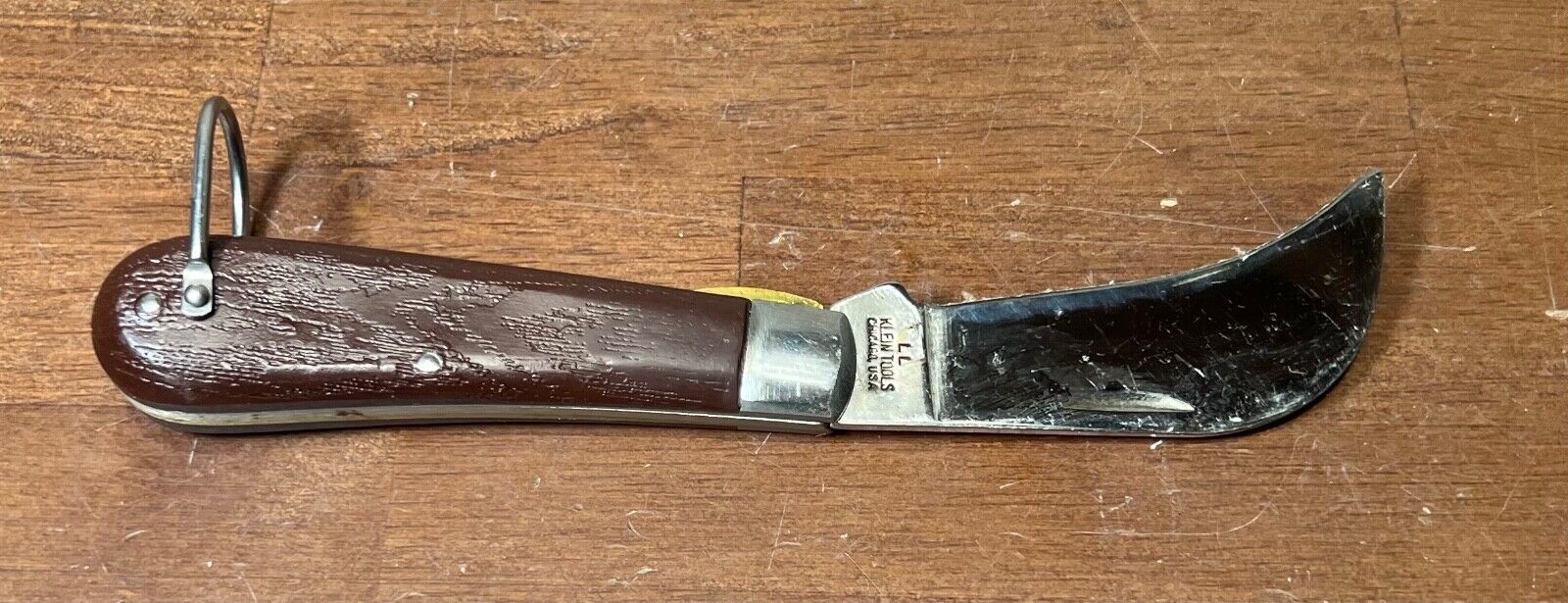 Klein Tools 1550-44 folding Pocket Knife 2-5/8-Inch Hawkbill Blade - $25.00