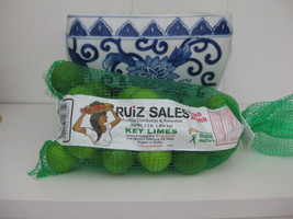 Fresh Key Limes Fruit Baking Key Lime Pies Brand Subject To Market Availability - £10.19 GBP