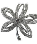 Vintage Crown Trifari Silver Tone 5-Petal Flower Brooch Pin–Costume Jewelry - $24.51 CAD