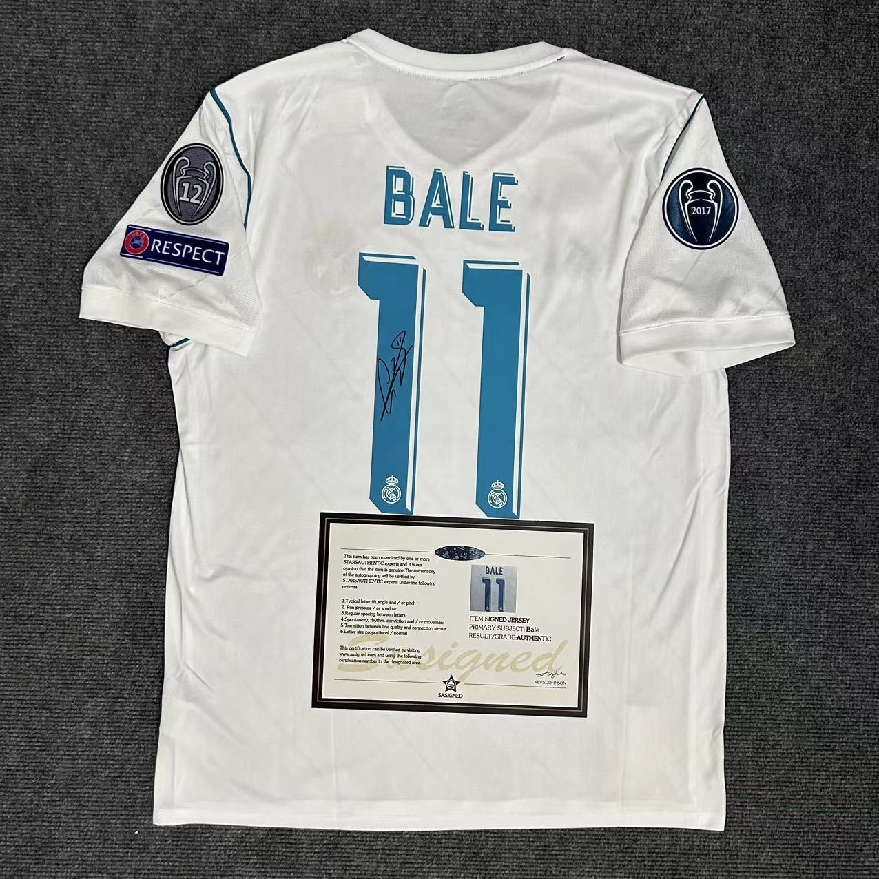 Gareth Bale SIGNED Real Madrid Signature Shirt/Jersey + COA 17/18 UCL FINAL