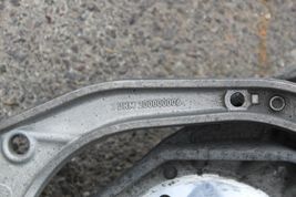 2004-2009 VOLKSWAGEN TOUAREG FRONT RIGHT UPPER CONTROL ARM BRACKET ASSY K6964 image 9