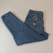 No Boundaries Women&#39;s Medium Wash Blue Cotton Distressed Jeans Size 13 (... - $13.16