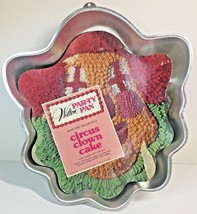 Wilton Vintage Cake Pan Circus Clown BOZO with Insert 1974 - $15.63