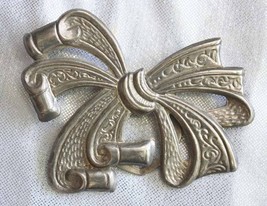 Elegant Art Nouveau Style Bow Silver-tone Scarf Ring Clip 1970s vintage  3&quot; - $12.95