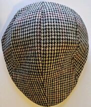 American Bears Men&#39;s Flat Cap Black &amp; Burgundy Polyester One Size Fit All - $9.89