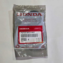 2005-2010 HONDA ODYSSEY CAP PIVOT NEW GENUINE OEM PART 76711-SED-003 - $8.90