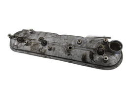 Right Valve Cover From 2009 GMC Sierra 1500  5.3 112611021 - $49.95