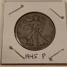 1945 P Walking Liberty Half Dollar VG+ Condition US Mint Philidelphia - £19.65 GBP